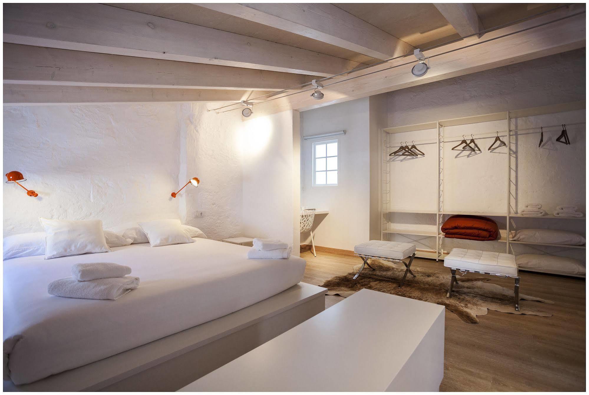 Cheap & Chic Hotel Ciutadella  Luaran gambar