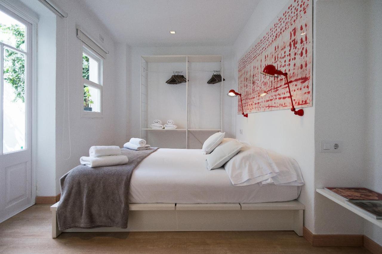 Cheap & Chic Hotel Ciutadella  Luaran gambar